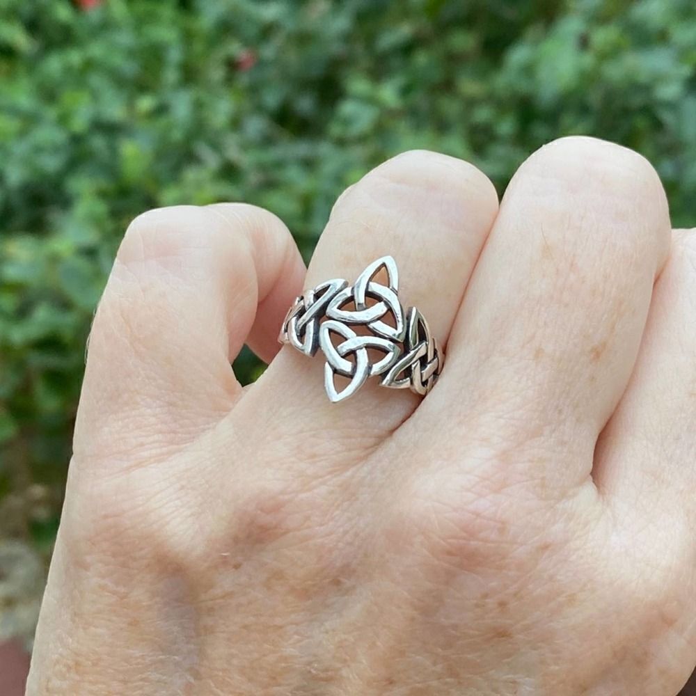 Sterling Silver Celtic Triquetras Ring
